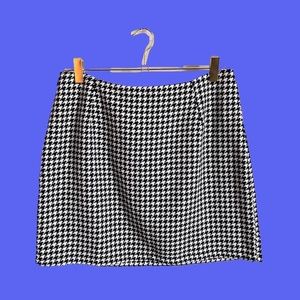 Houndstooth Mini Skirt